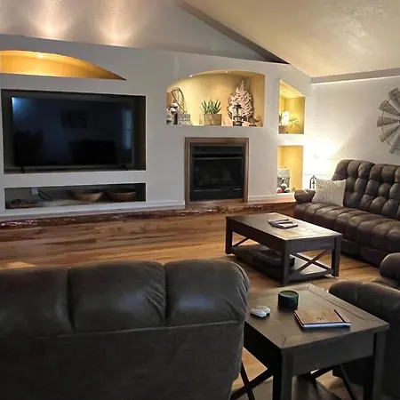 Winding Woods Lodge